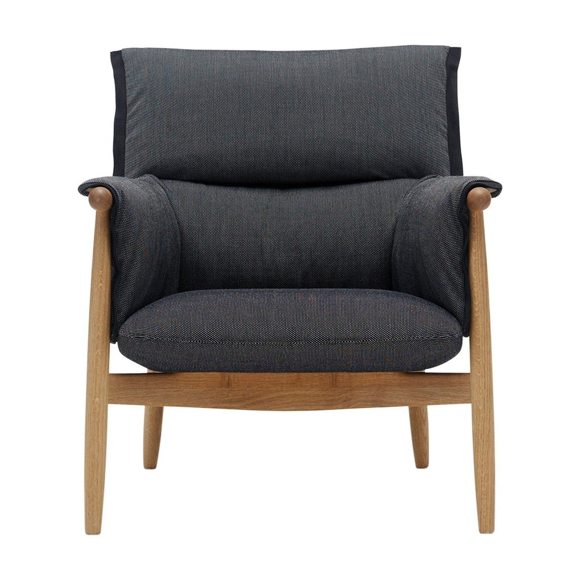 Carl Hansen & Søn Embrace Armchair carl-hansen-and-son-e015-