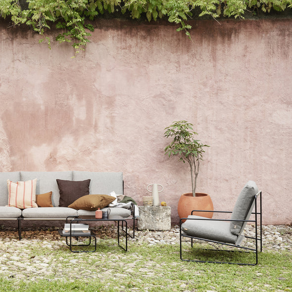 Desert Outdoor Cushioned Lounge Chair