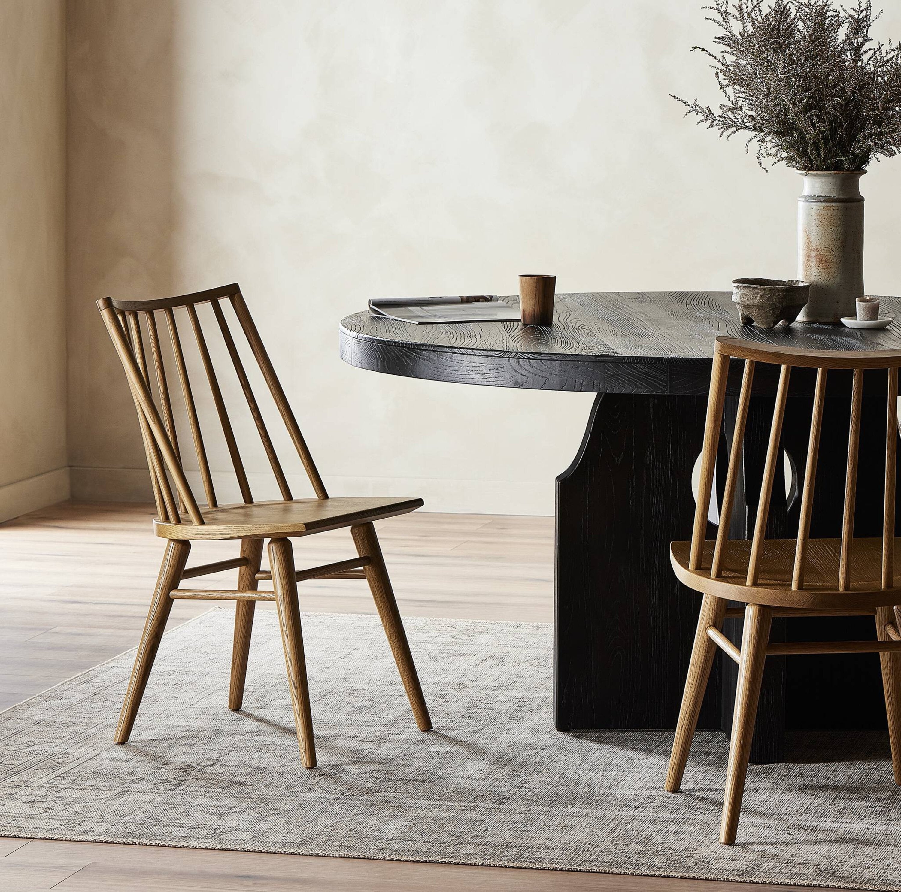 TON Windsor chair ④ Four Hands Lewis Windsor Chair | Layla Grayce