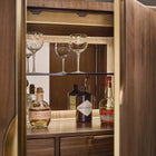 Eleana Bar on Stand
