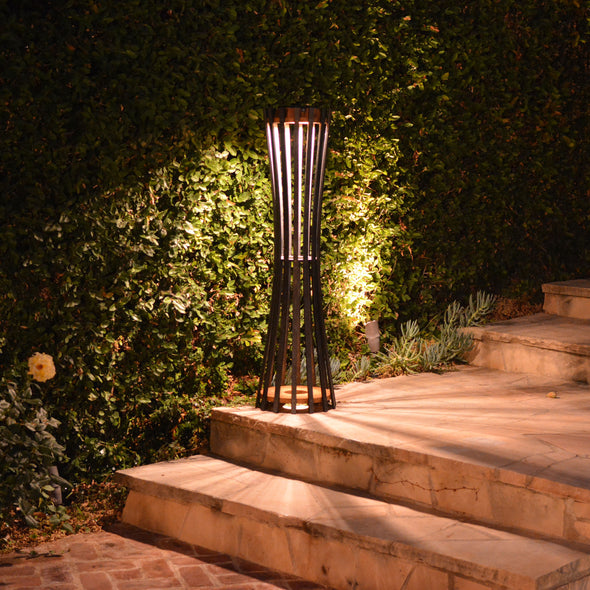 Corsetta Solar Outdoor Floor Lamp