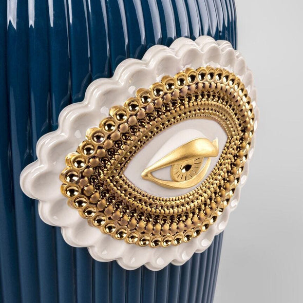 Lover's Eyes Vase