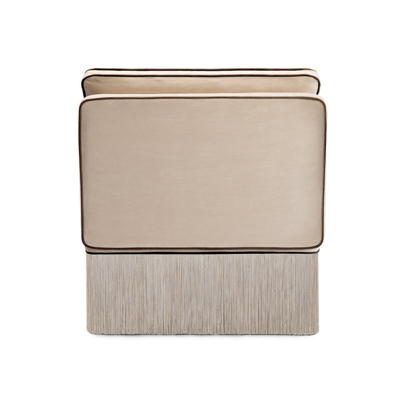 Lilli Plain Lounge Chair