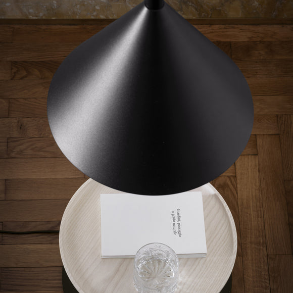 Ozz Floor Lamp