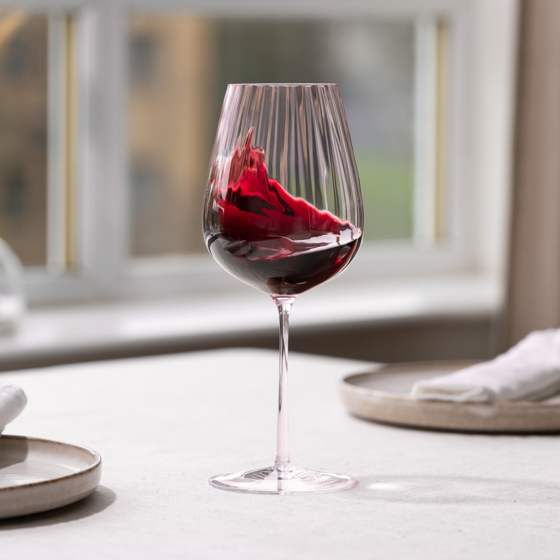 Round Up Set of 2 Red Wine glasses