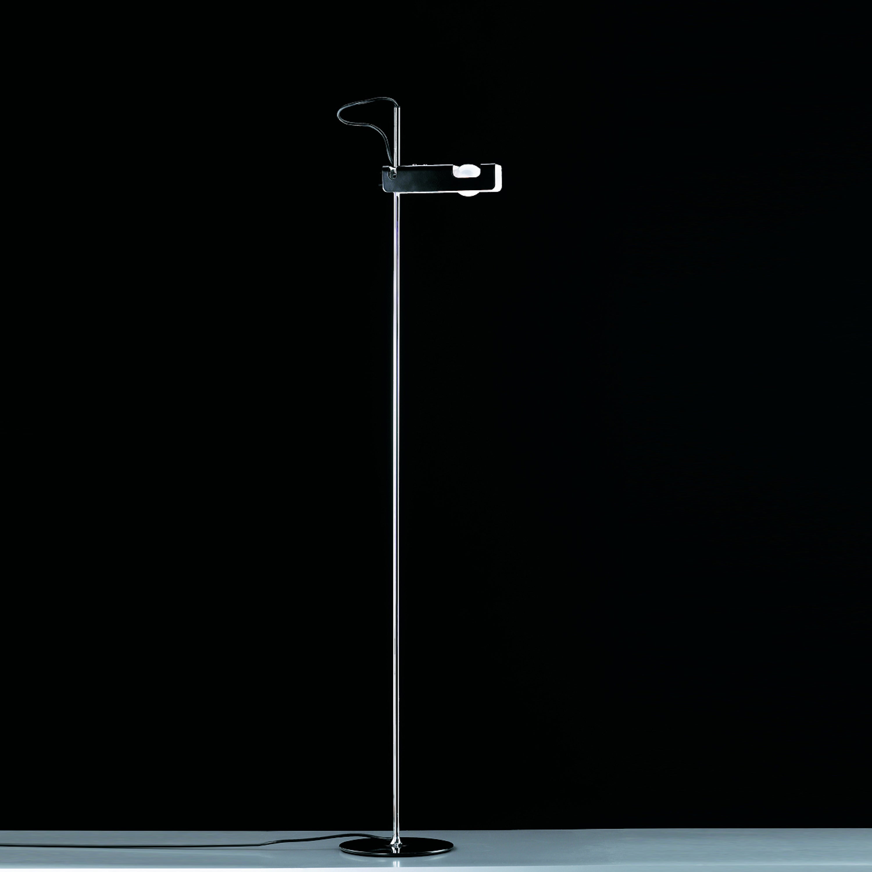 OLUCE Spider Floor Lamp - 2Modern