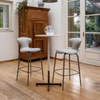 Montera Mas Counter Stool