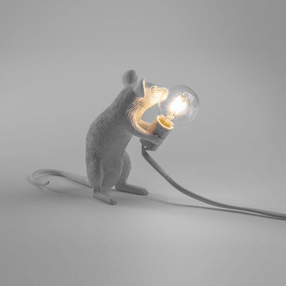 Mouse Sitting Lamp