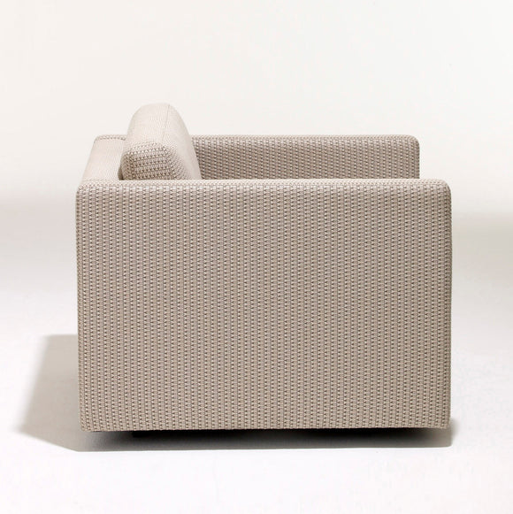 Pfister Standard Lounge Chair