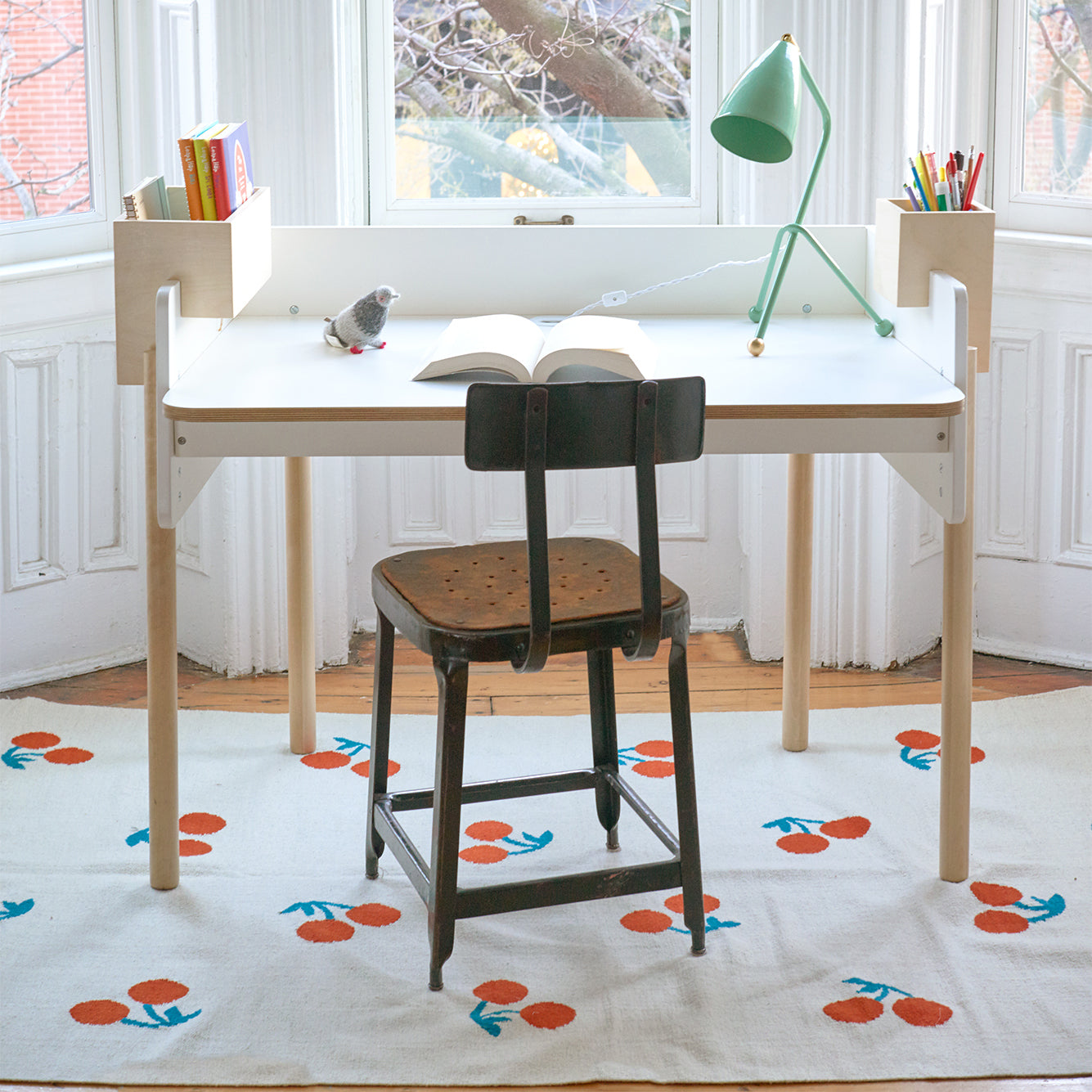Oeuf Brooklyn Desk - 2Modern