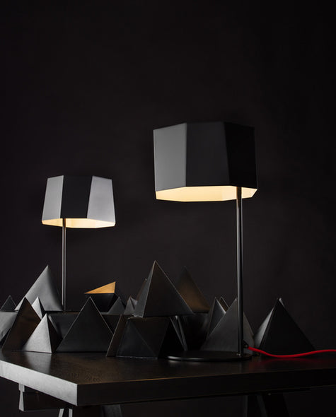 Zhe Table Lamp