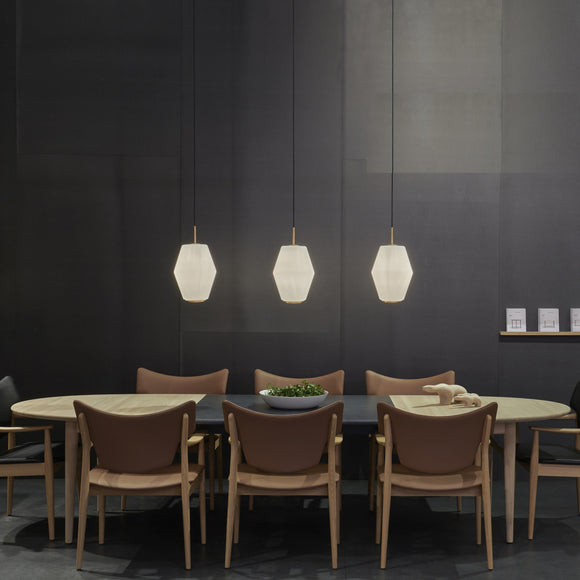 Oya Extendable Dining Table