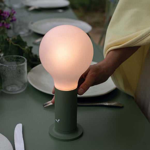 Aplo Lamp