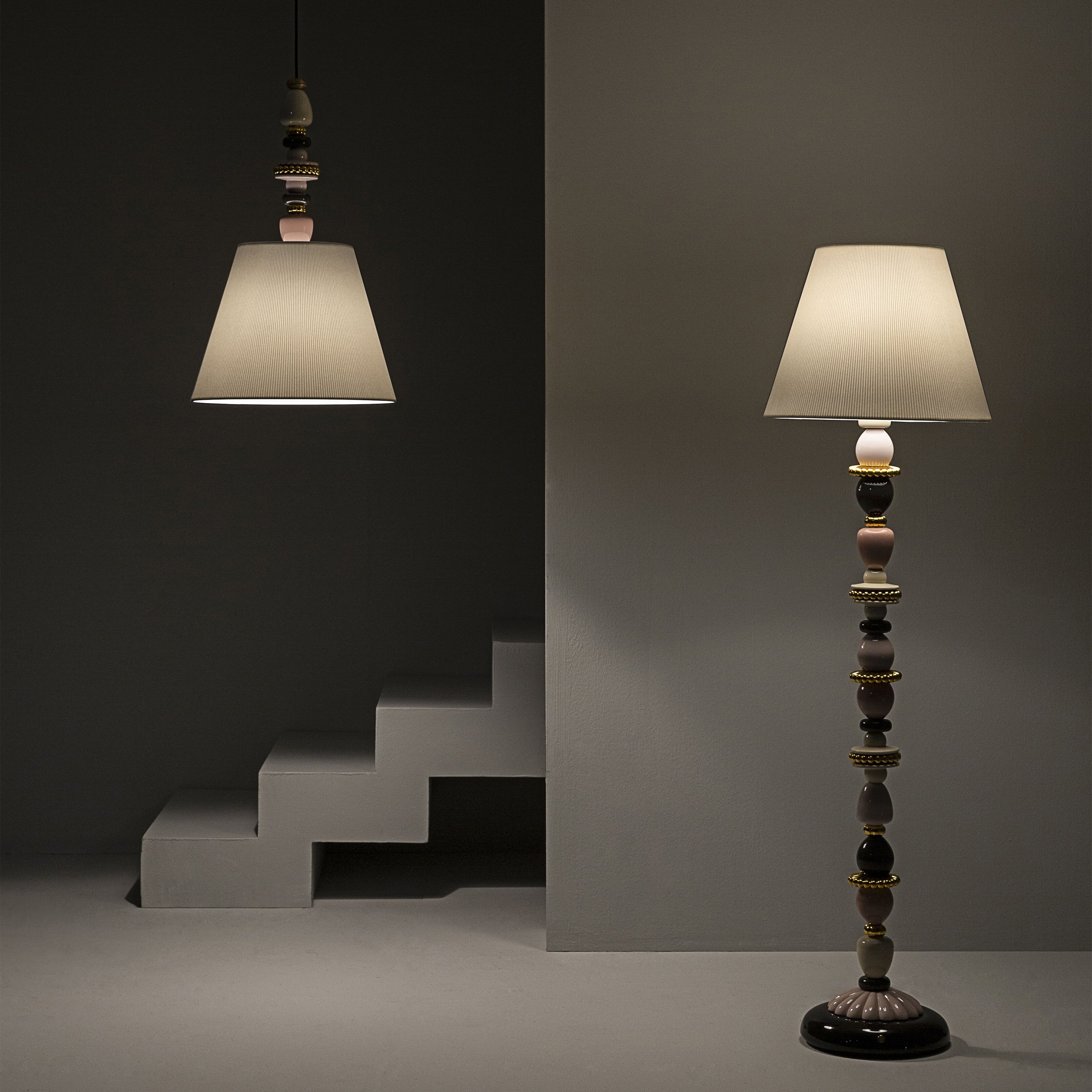 LLADRO Firefly Lampライト Cactus Firefly Golden Fall Table Lamp. Pink | Lladró® USA