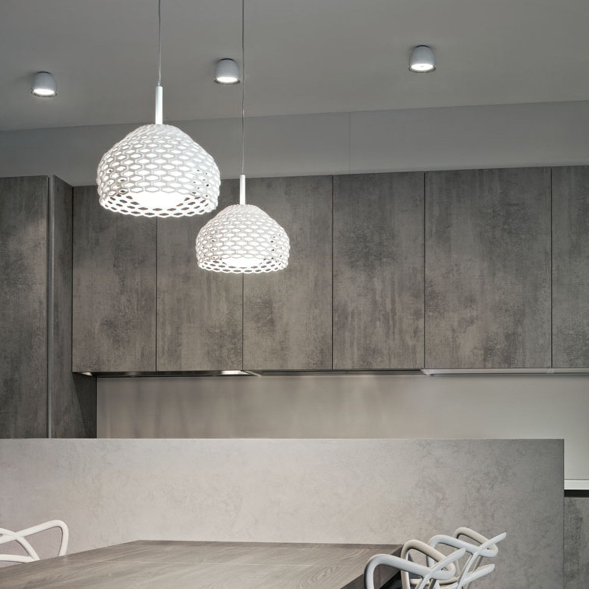 FLOS Tatou S Pendant Light - 2Modern