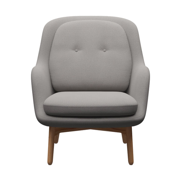 Fri Lounge Chair with Wood Legs