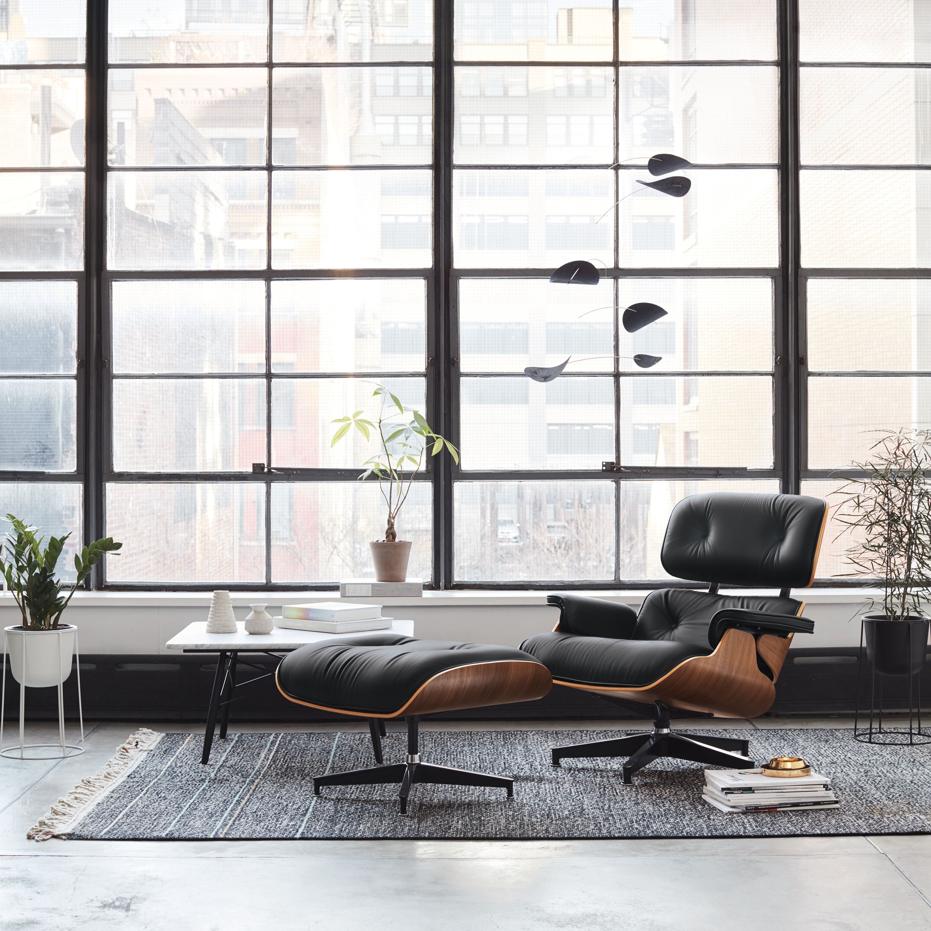 eames lounge chair living room