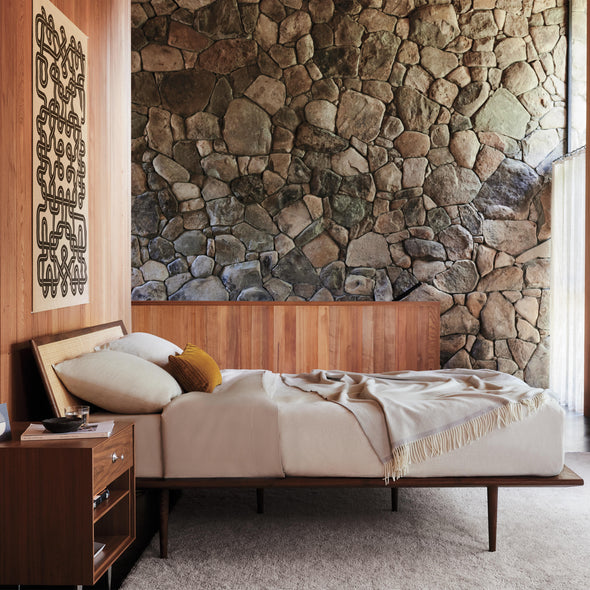 Nelson Thin Edge Wood Taper Bed