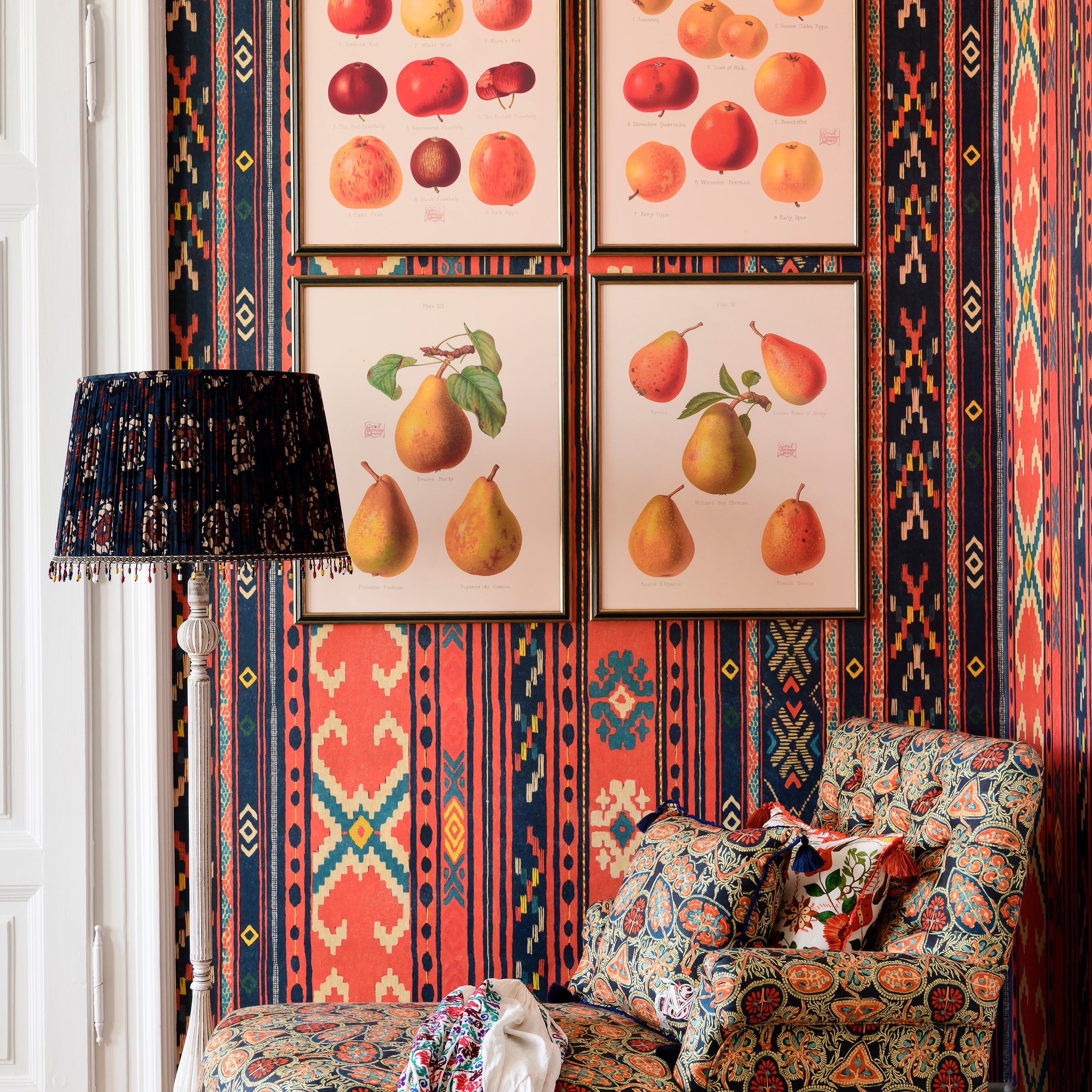 Mind The Gap Heritage Wallpaper - 2Modern