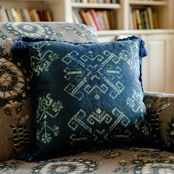 Roots Pillow