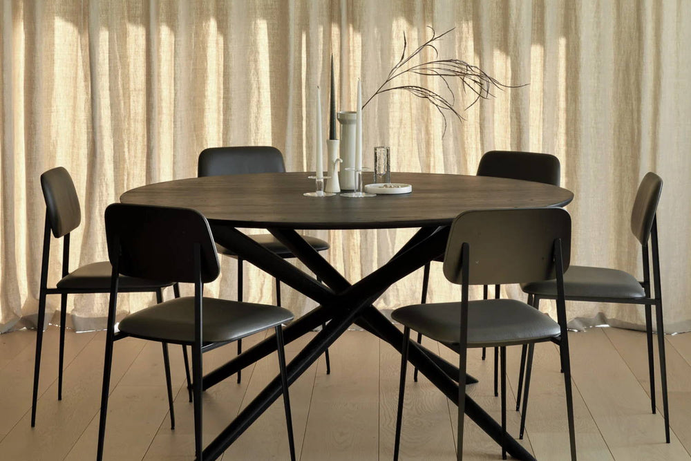 How Big Is A Round Dining Table For 6?
