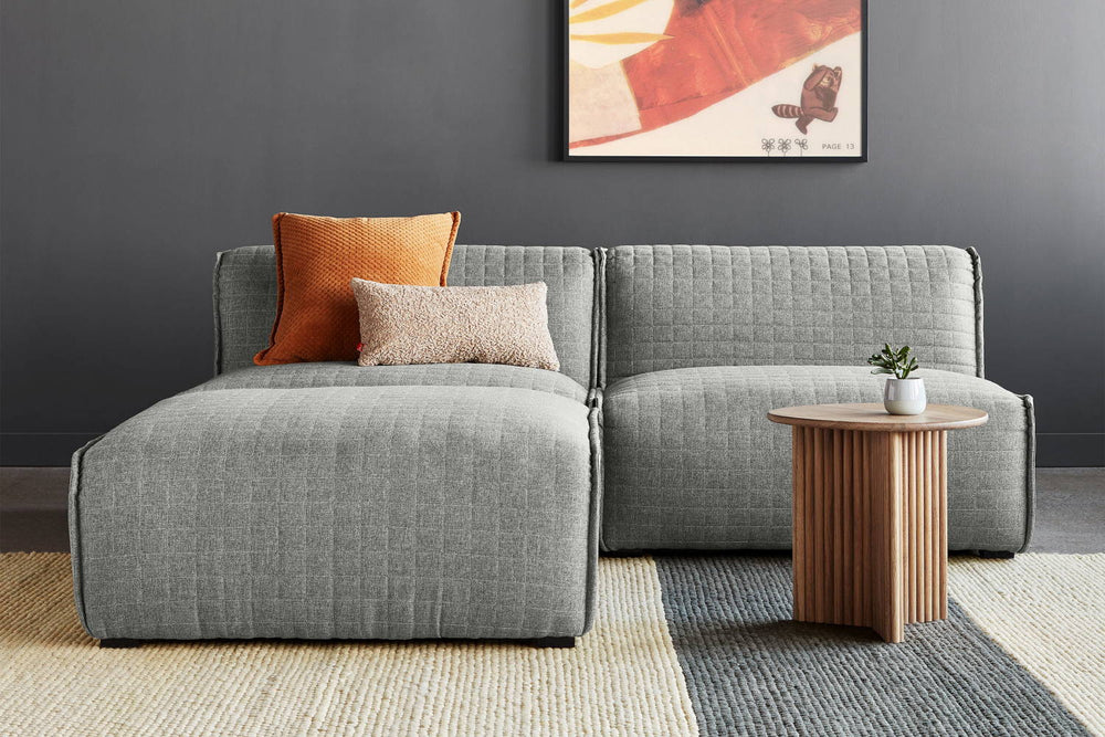 How To Arrange Furniture In a Small Living Room