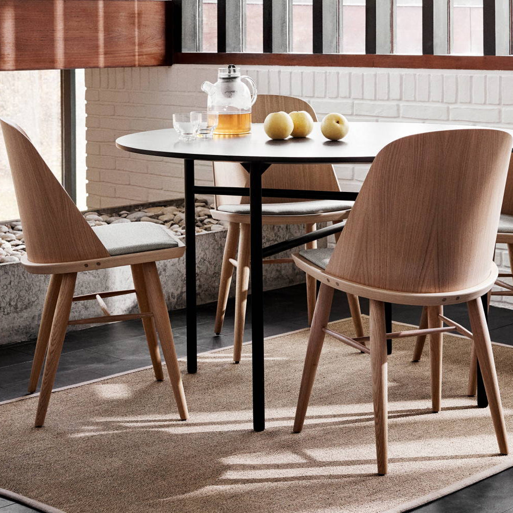 Round, Square or Rectangular Dining Tables - Which is Best for Your Space?