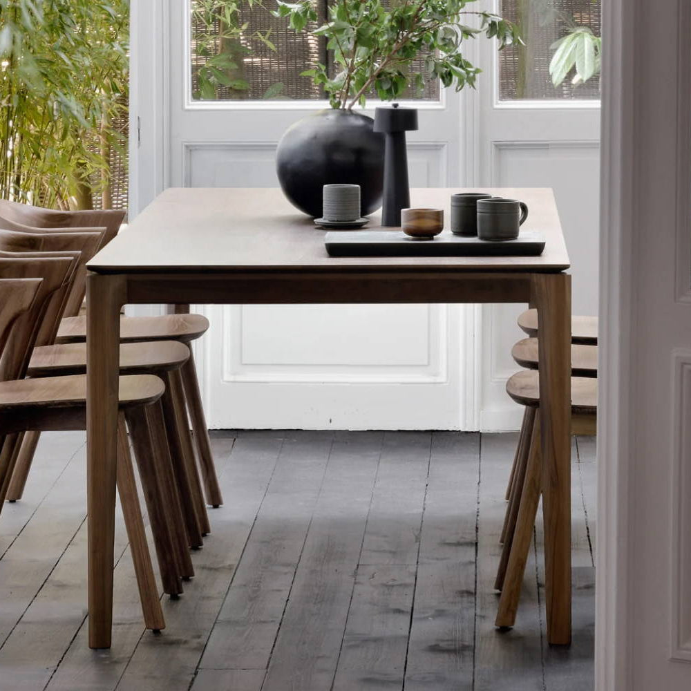 How Much Space Do You Need Around a Dining Table?