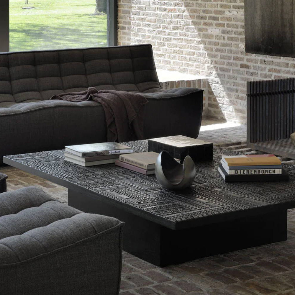 How To Decorate A Coffee Table