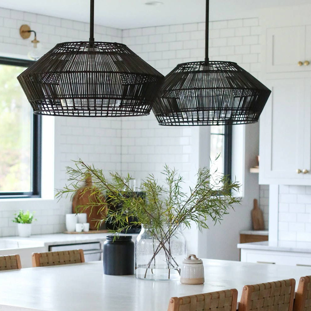 What Size Pendant Lights Should I Hang Over My Kitchen Island?