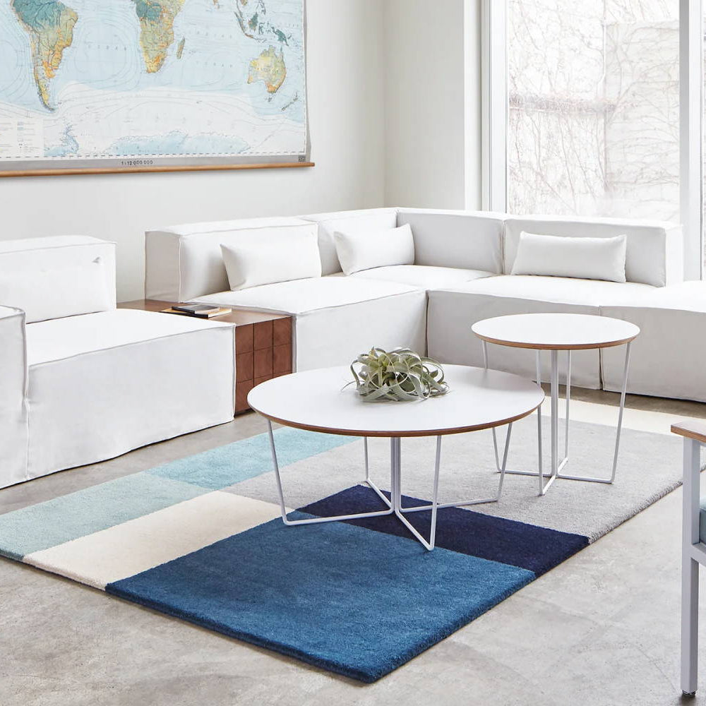 What's the Best Rug Size for a Living Room with a Sectional?