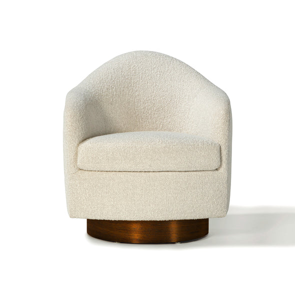 Real Good Too Swivel Lounge Chair