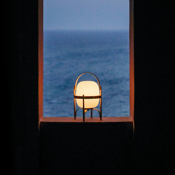 Cestita Bateria Rechargeable Table Lamp