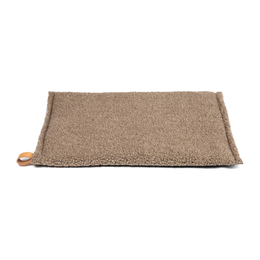 Richard Slim Wool Dog Cushion