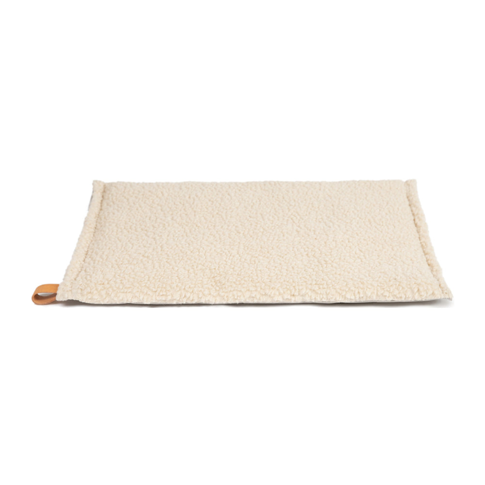 Richard Slim Wool Dog Cushion