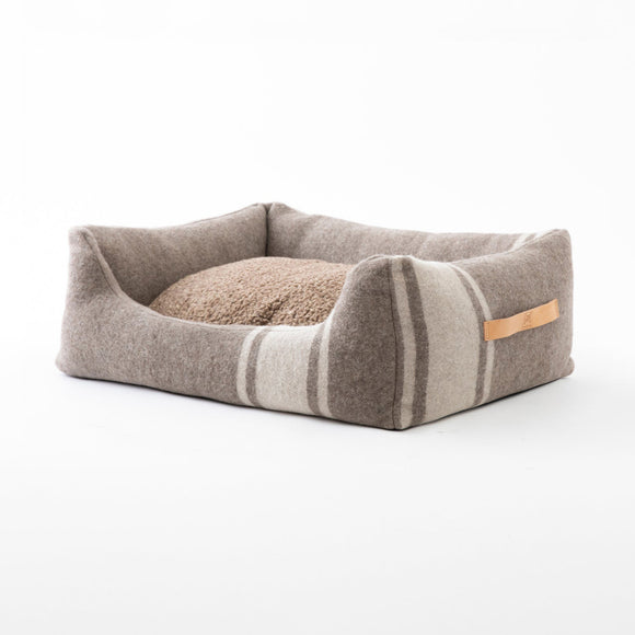 Henri Recycled Wool Dog Bed