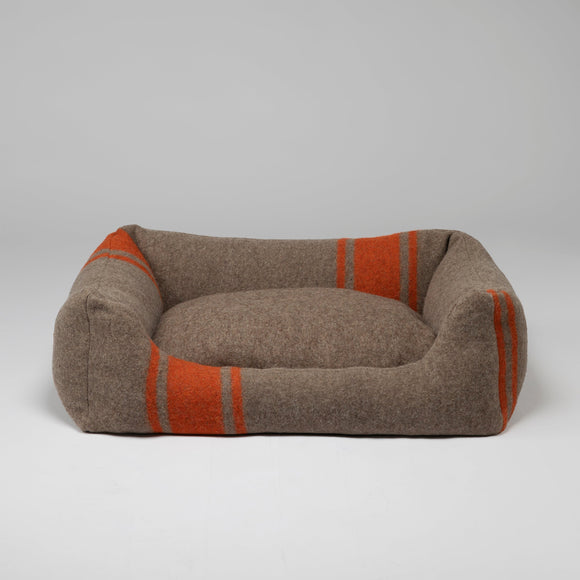 Henri Recycled Wool Dog Bed