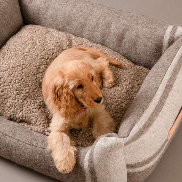 Henri Recycled Wool Dog Bed