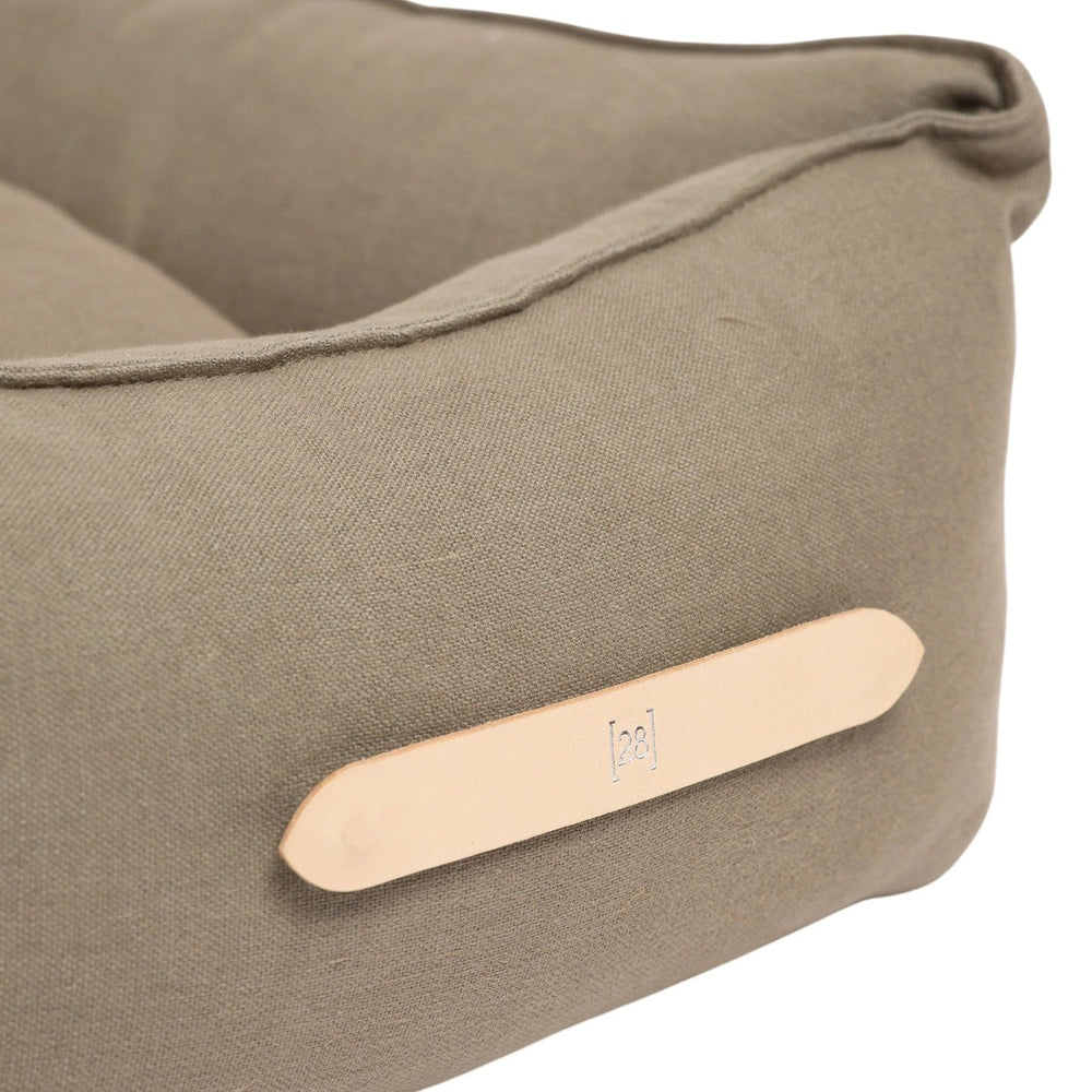 Edward Pure Linen Dog Bed