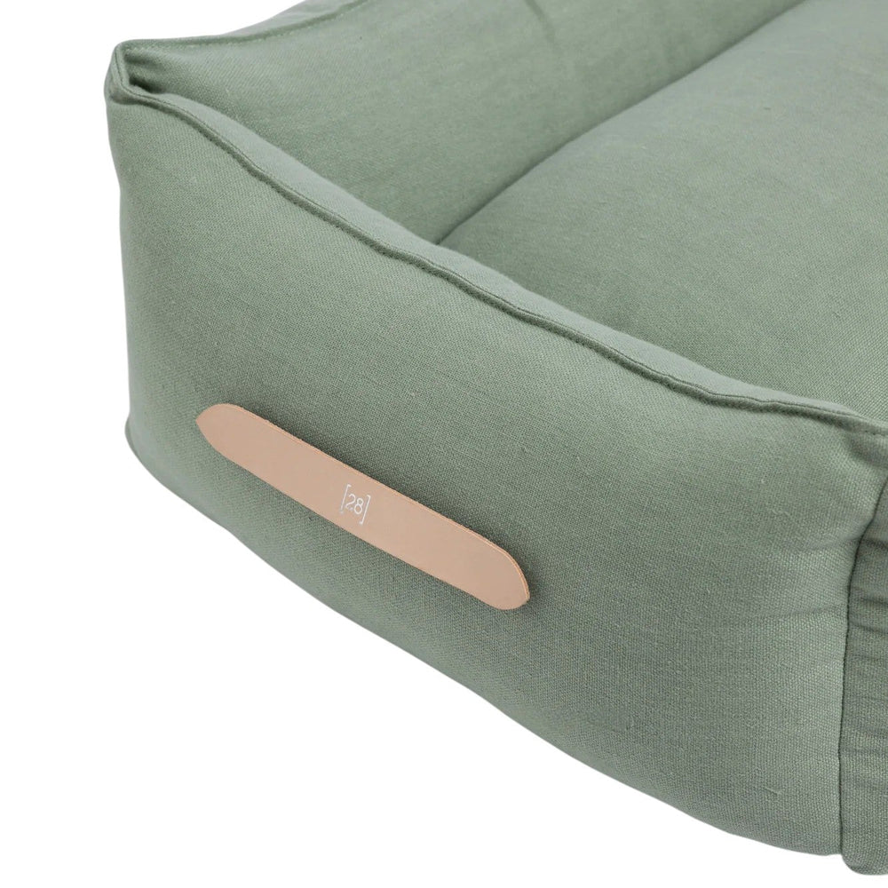 Edward Pure Linen Dog Bed