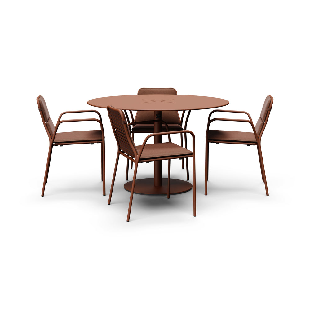 XY Outdoor Dining Set