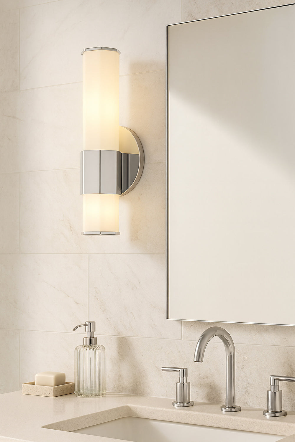 Facet Vertical Bath Light