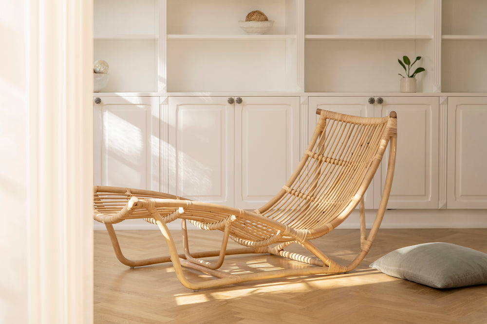 Michelangelo Chaise Lounge