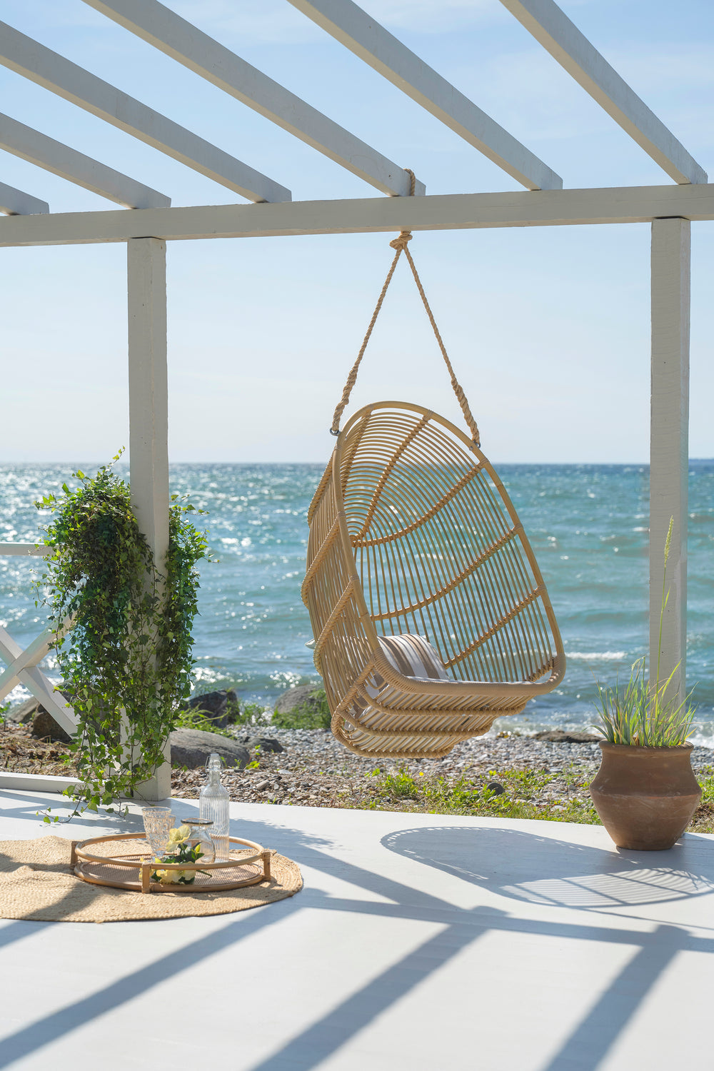 Renoir Outdoor Hanging Swing Chair