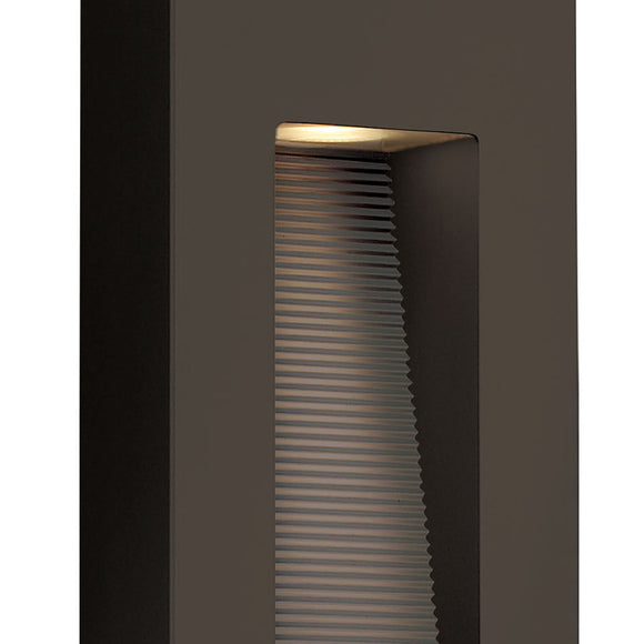 Luna Outdoor Wall Mount