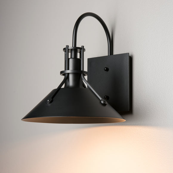 Henry Outdoor Wall Sconce