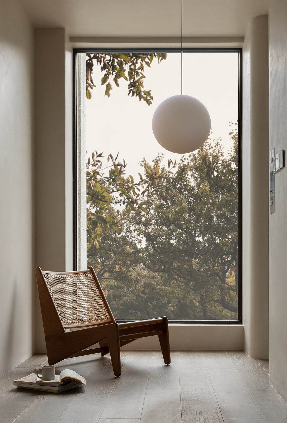 Bola Sphere Pendant Light