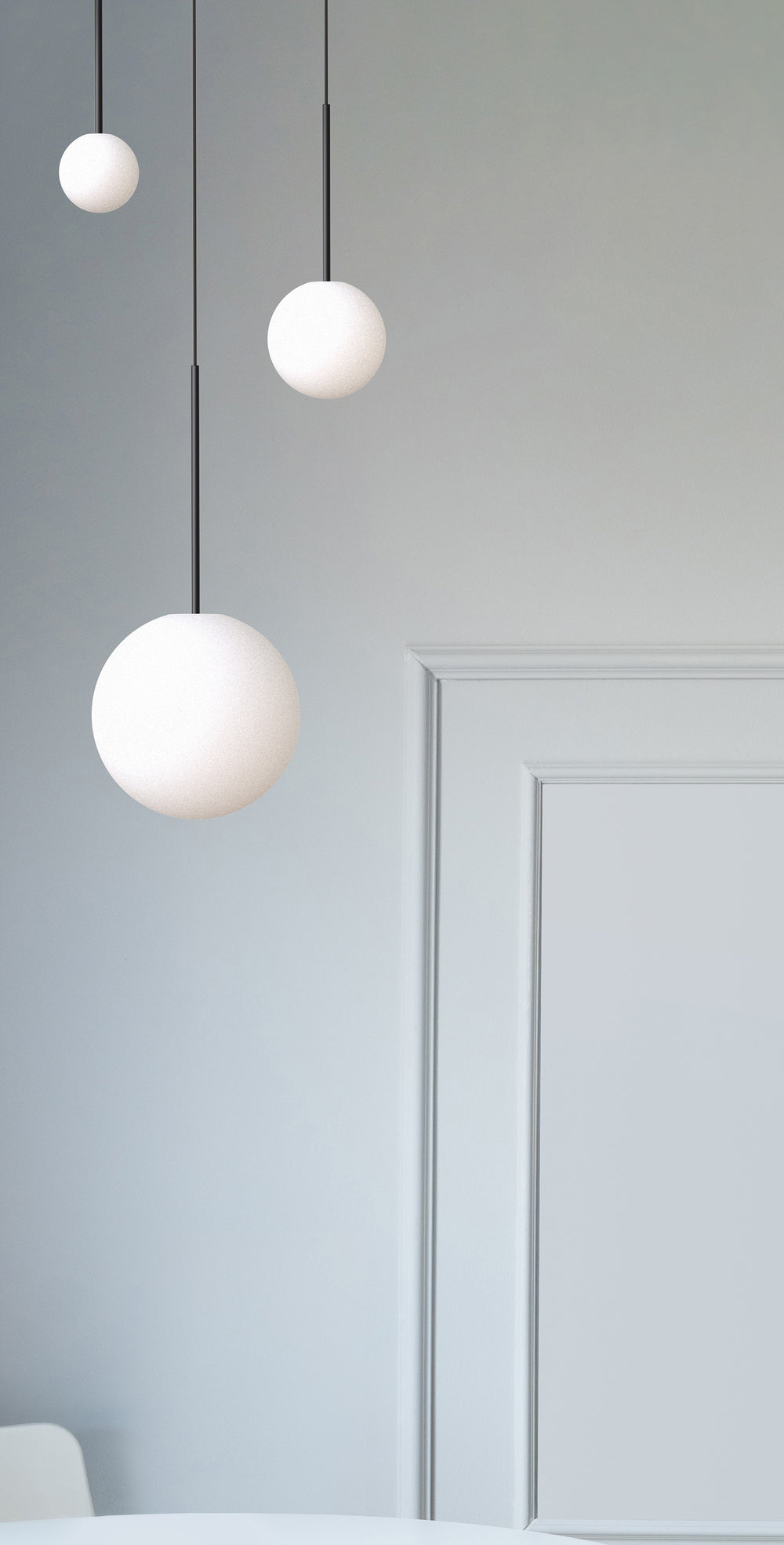 Bola Sphere Pendant Light