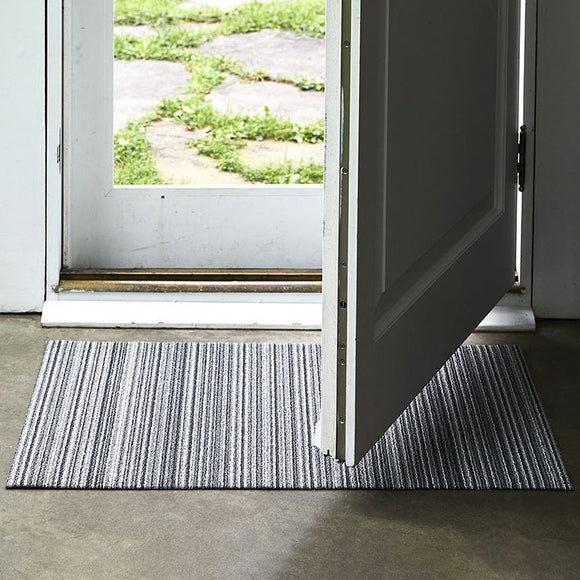 Skinny Stripe Indoor/Outdoor Shag Mat