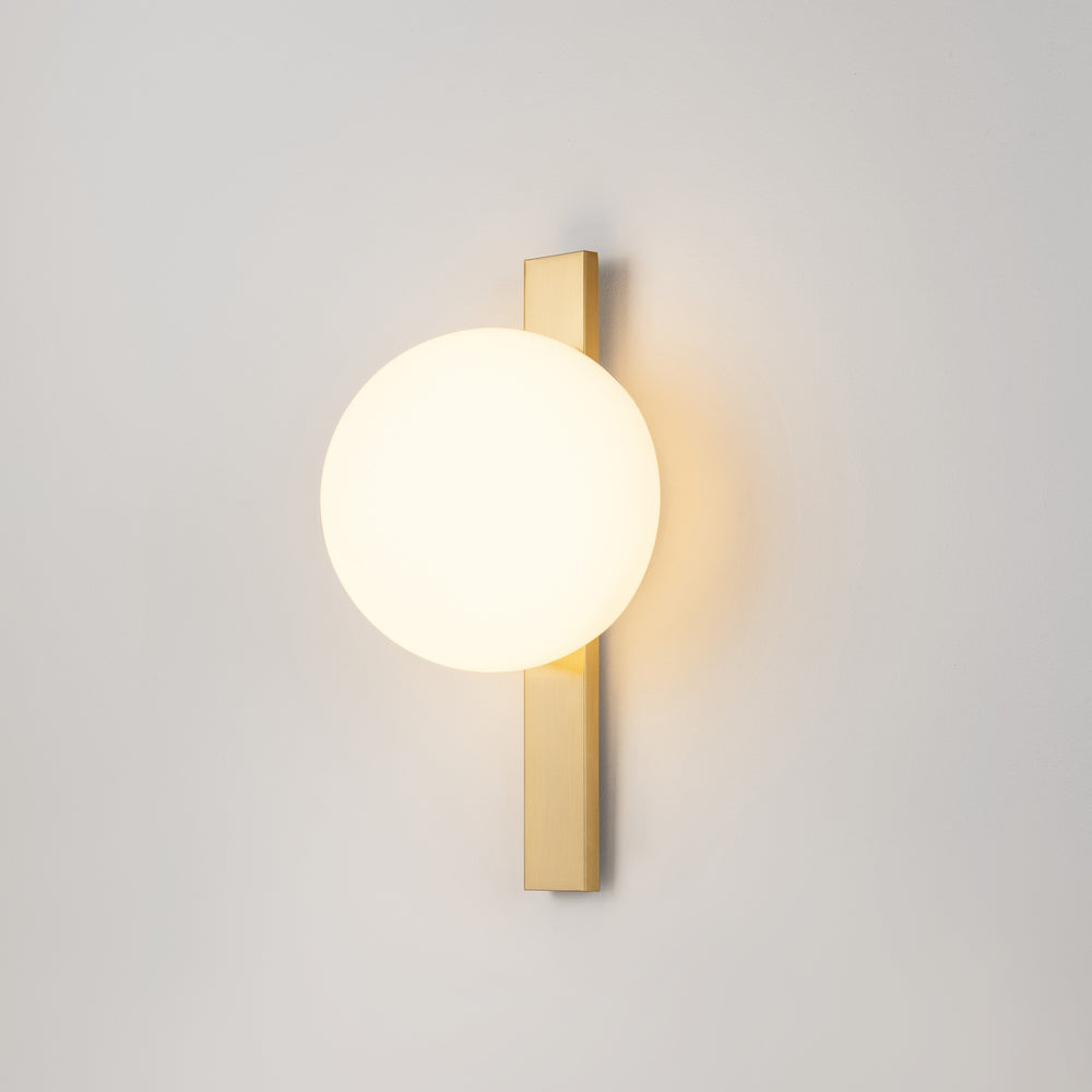 Circ 3720 Wall Light